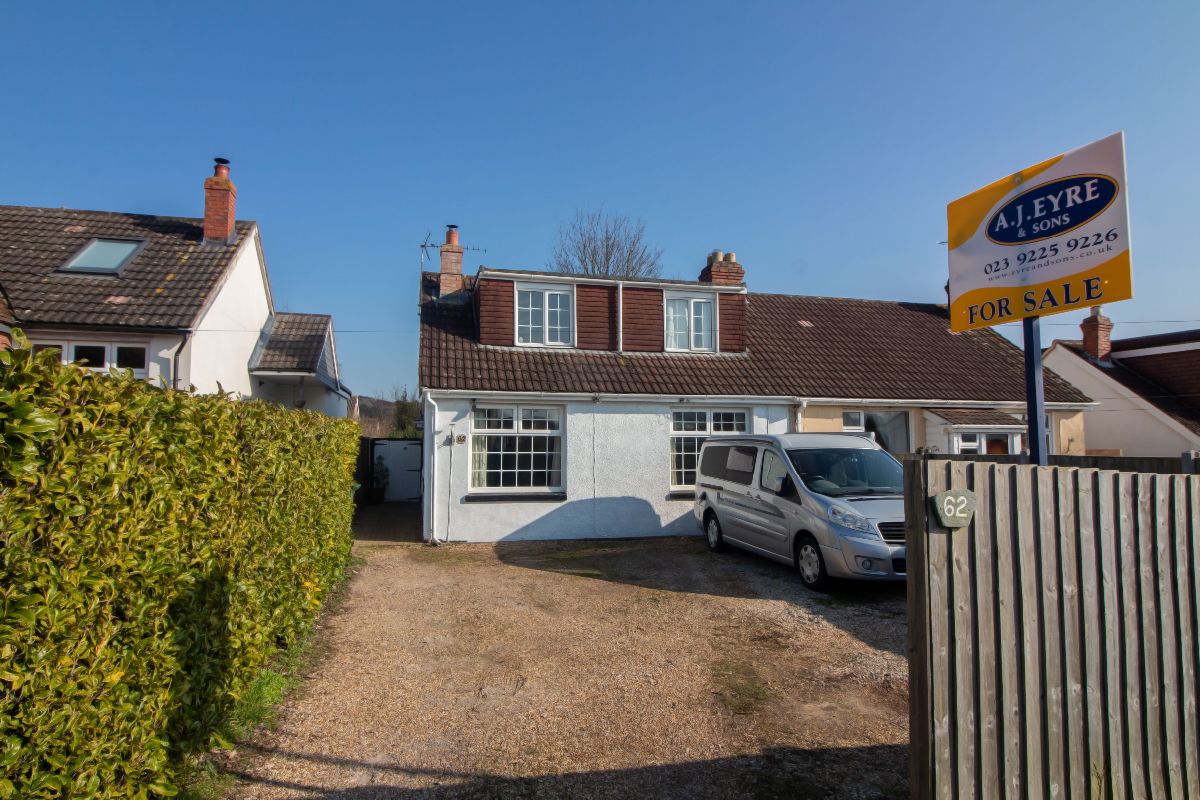 North Road, Horndean, PO8 0ED A.J.Eyre and Sons