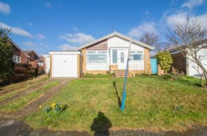 Maytree Gardens, Cowplain, PO8 8RH