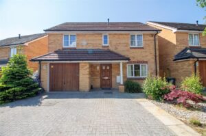 South Downs Rise, Bedhampton, PO9 3EX