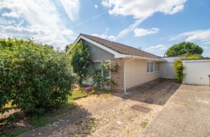 Lucerne Avenue, Waterlooville, PO7 6BB