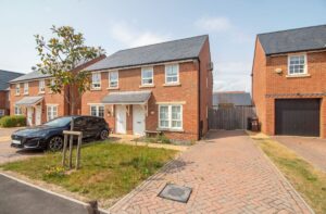 Pakenham Road, Waterlooville, PO7 3BY