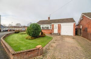 Larchfield Way, Horndean, PO8 9HE