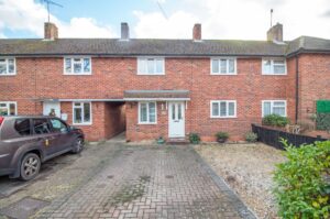 Merchistoun Road, Horndean PO8 9NA