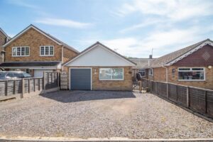 Milton Road, Lovedean, PO8 8LB