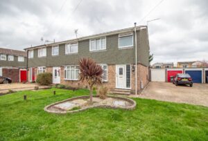 Granada Close, Cowplain, PO8 9AU